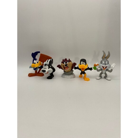 2020s McDonald's Looney Tunes Characters Happy Meal Toys Set 1 - Picture 1 of 6